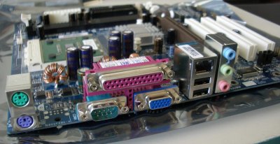 Outputs on the Motherboard